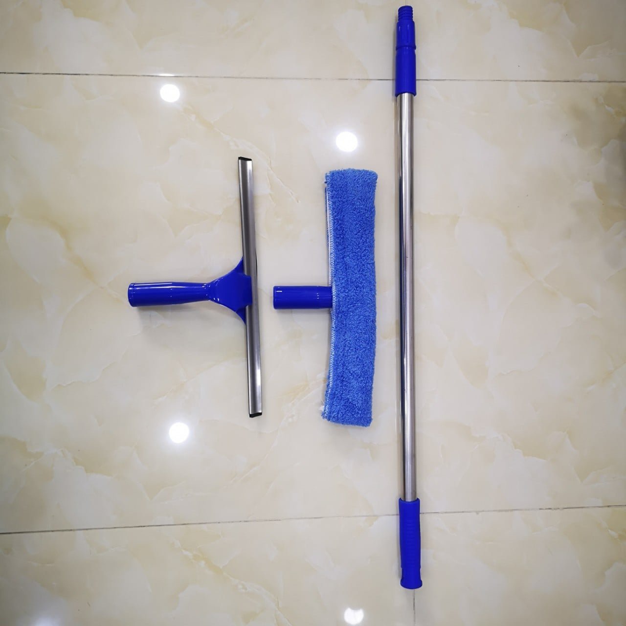 BỘ DỤNG CỤ LAU KÍNH CHUYÊN DỤNG